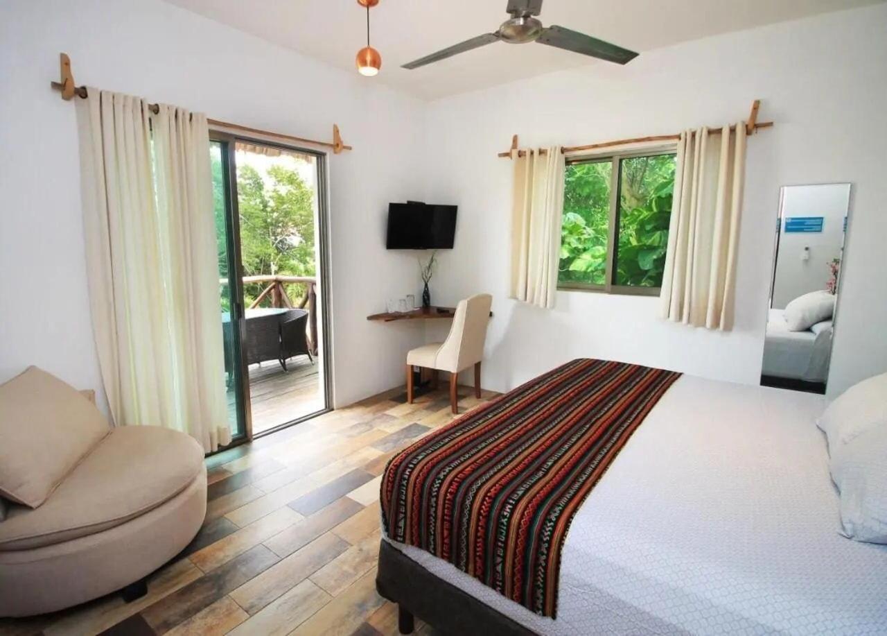 Hotel Pancho Villas Bacalar - Free Bikes And Paddles Exterior photo
