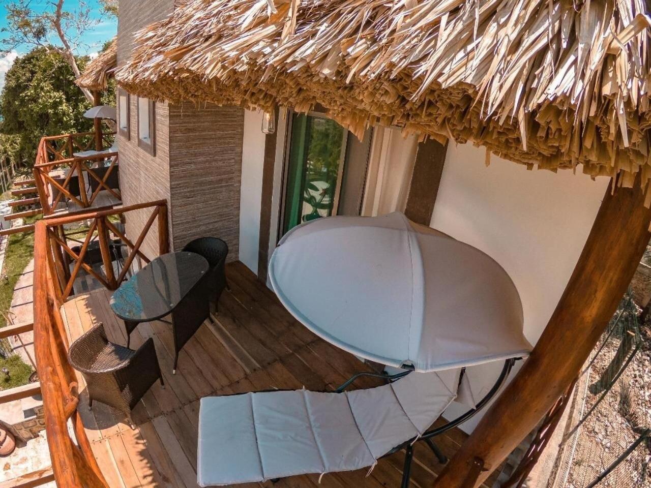 Hotel Pancho Villas Bacalar - Free Bikes And Paddles Exterior photo